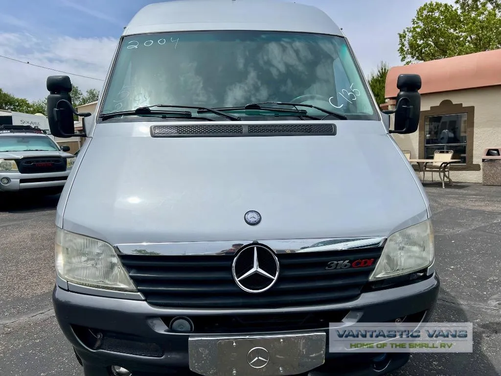 2004 Interstate Mercedes Benz Sprinter RK - Photo 3