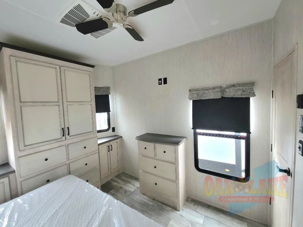 2023 Forest River Sierra Destination 400BH, Photos photo 29