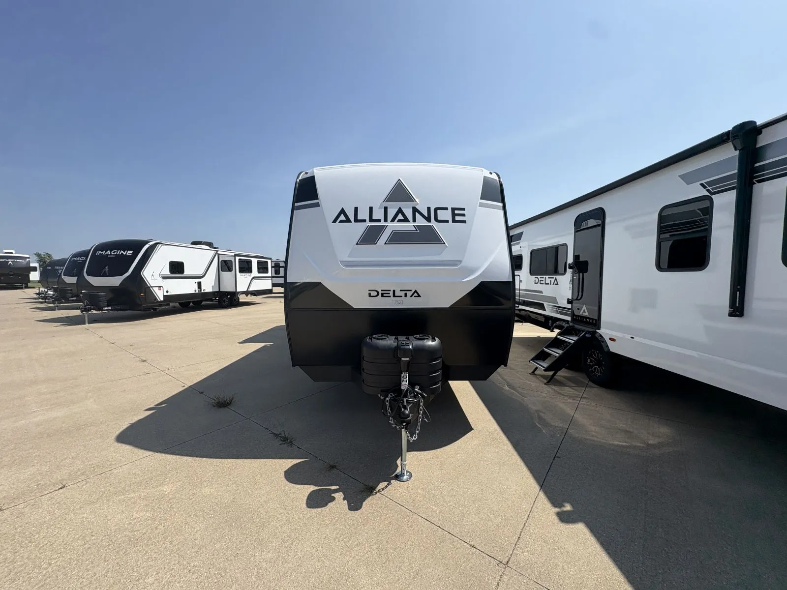 2026 Alliance RV Delta 321BH - Photo 3