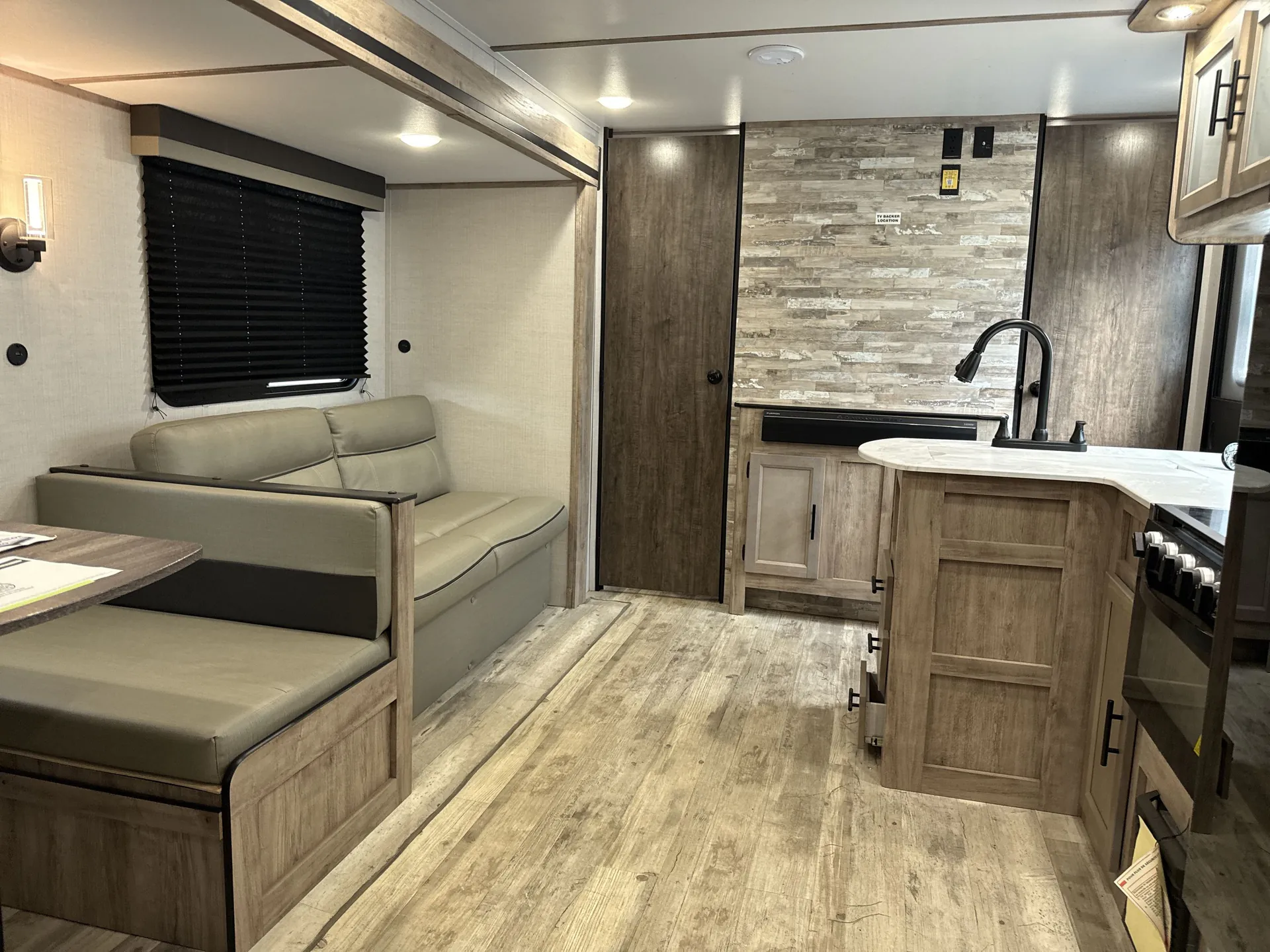 2024 Gulf Stream Ameri-Lite 268BH — living area main