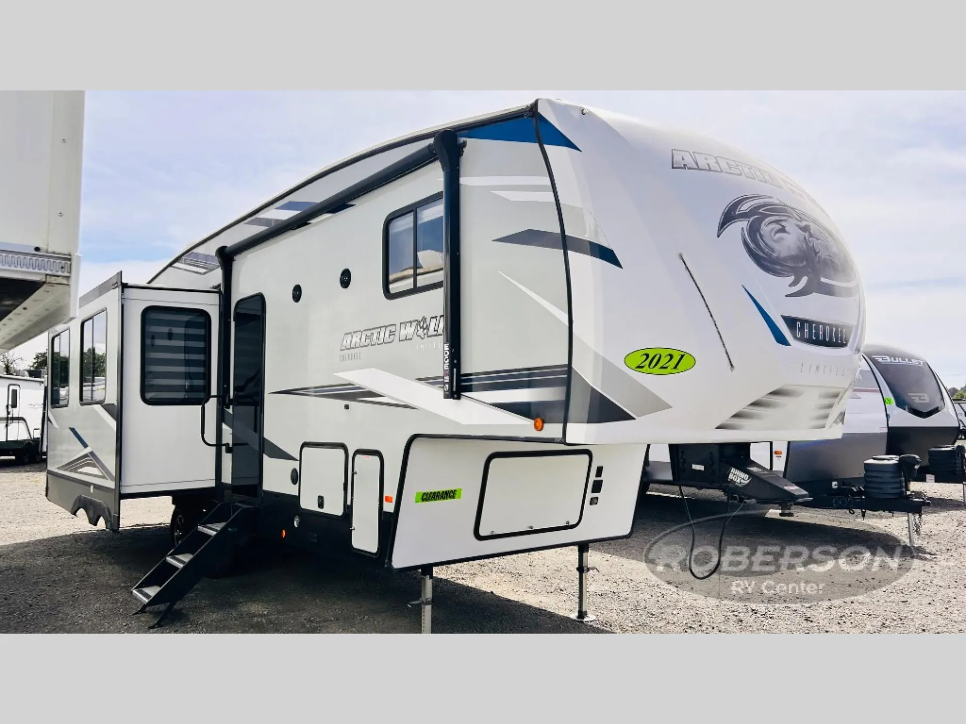 2021 Forest River Cherokee Arctic Wolf 291RL