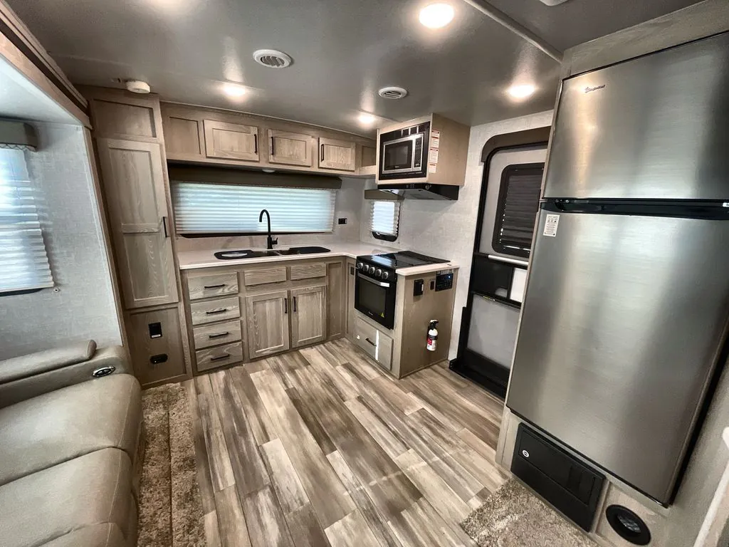 2021 Forest River Flagstaff Micro Lite 25FKS, Photos photo 28