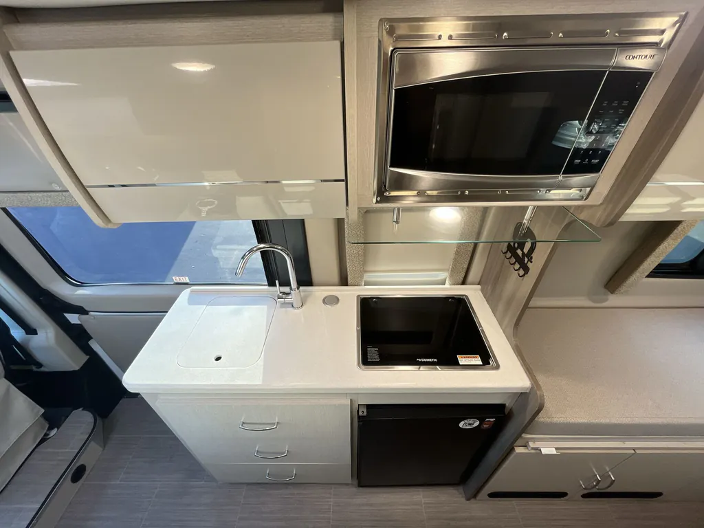 2022 Thor Motor Coach Tellaro 20AT, Photos photo 13