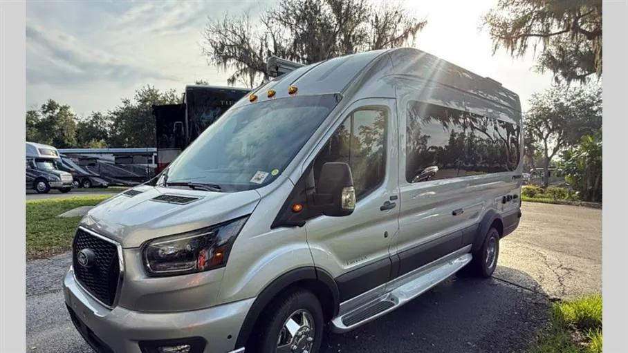 2027 Entegra Coach Expanse 21L - Photo 3