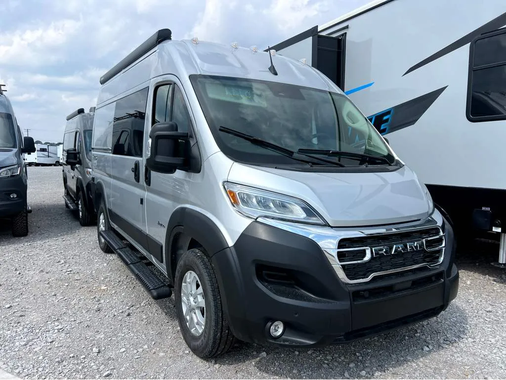 2026 Jayco Comet 18C - Photo 2