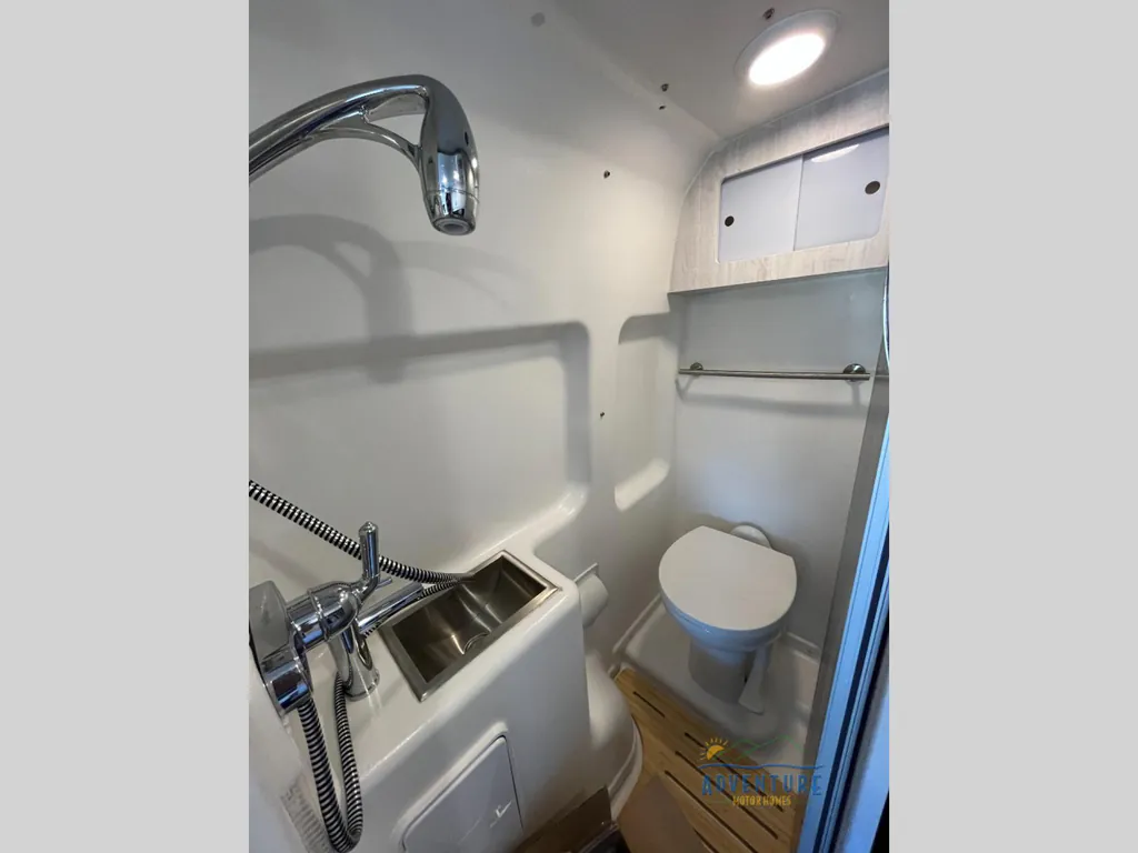2025 Winnebago Travato 59G, Photos photo 12