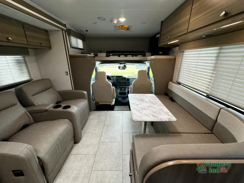 2027 Coachmen Freelander 26DS - Photo 4