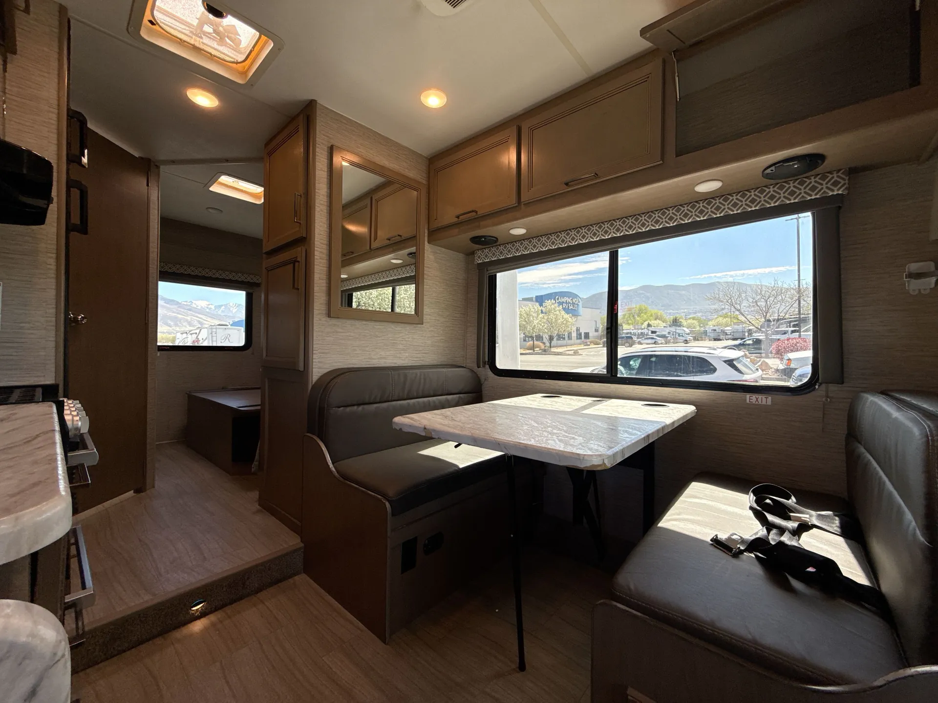 2022 Thor Motor Coach Coleman 22CM - Photo 3