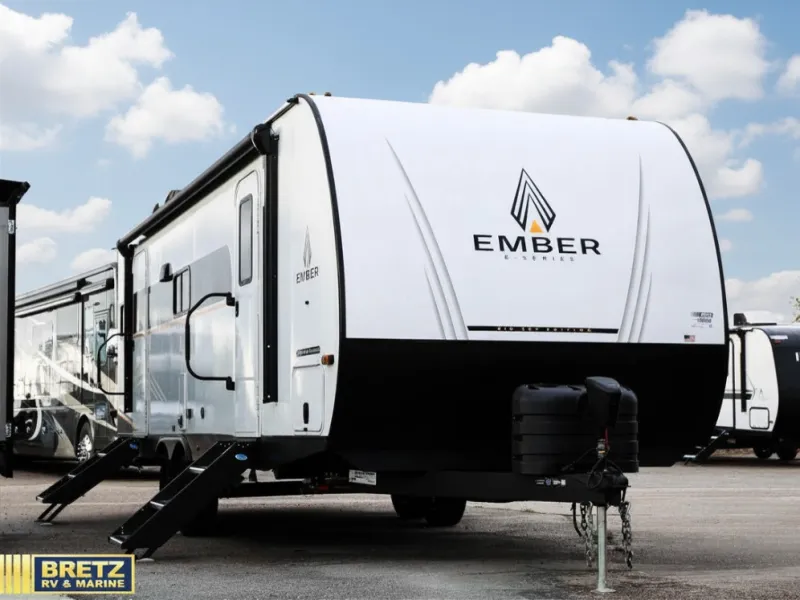 2026 Ember RV E-Series 25RUD - Photo 2