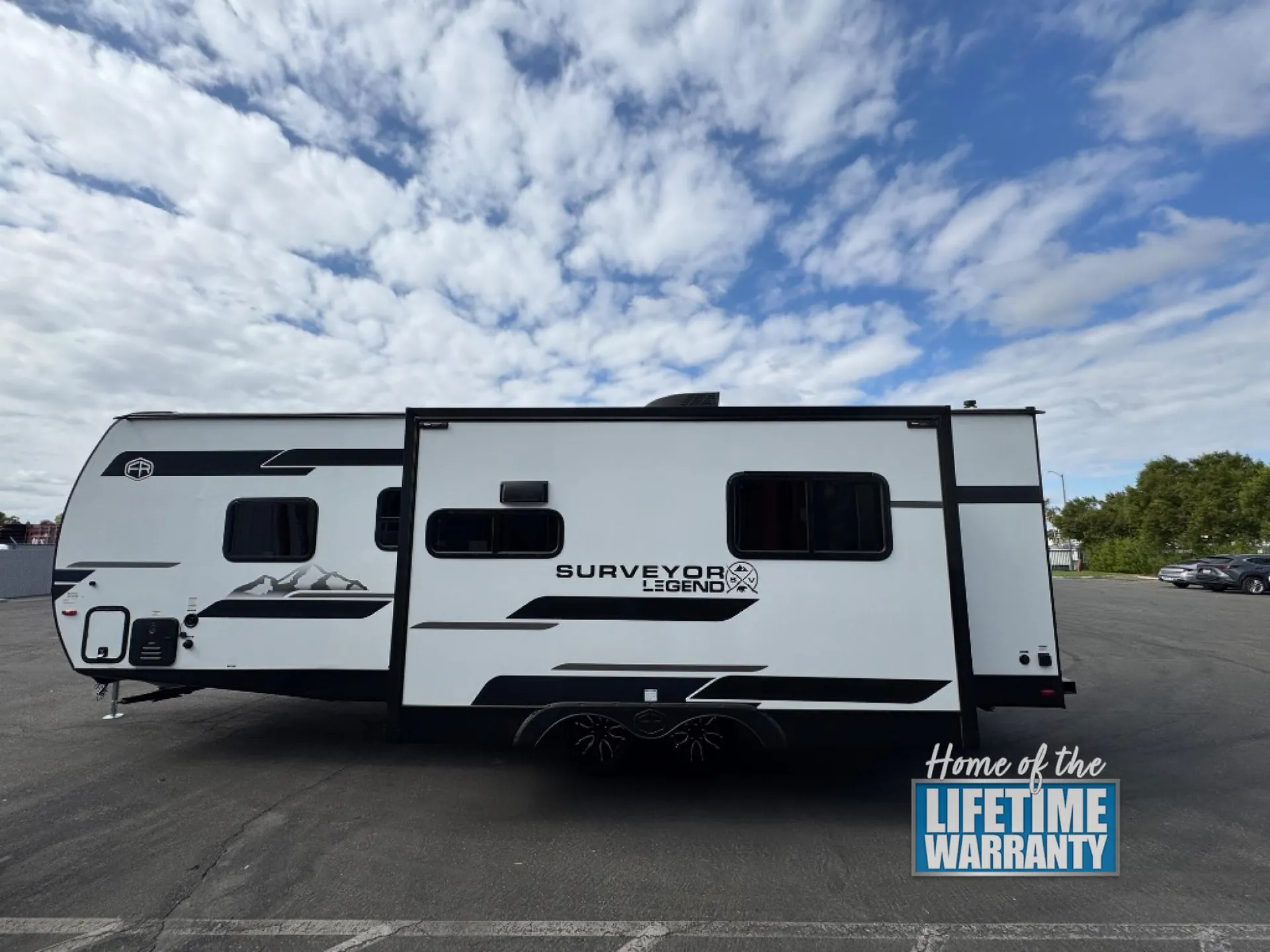 2026 Forest River Surveyor Legend 265RBLE — Photo 5