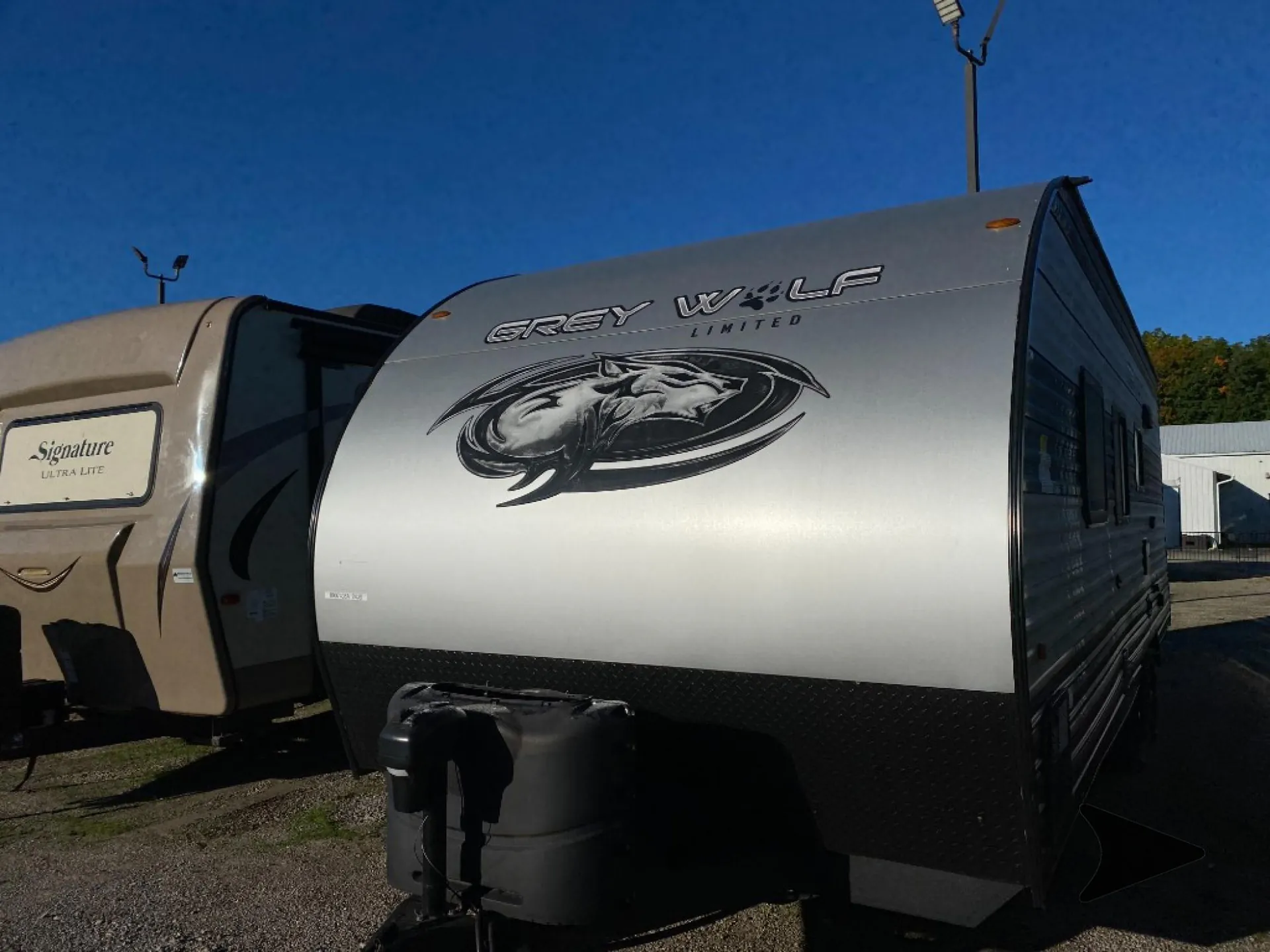 2022 Forest River Cherokee Grey Wolf 24JS