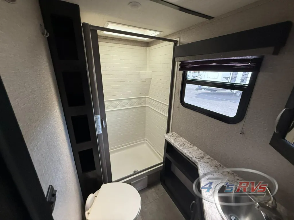 2019 Grand Design Imagine XLS 21BHE, Photos photo 18