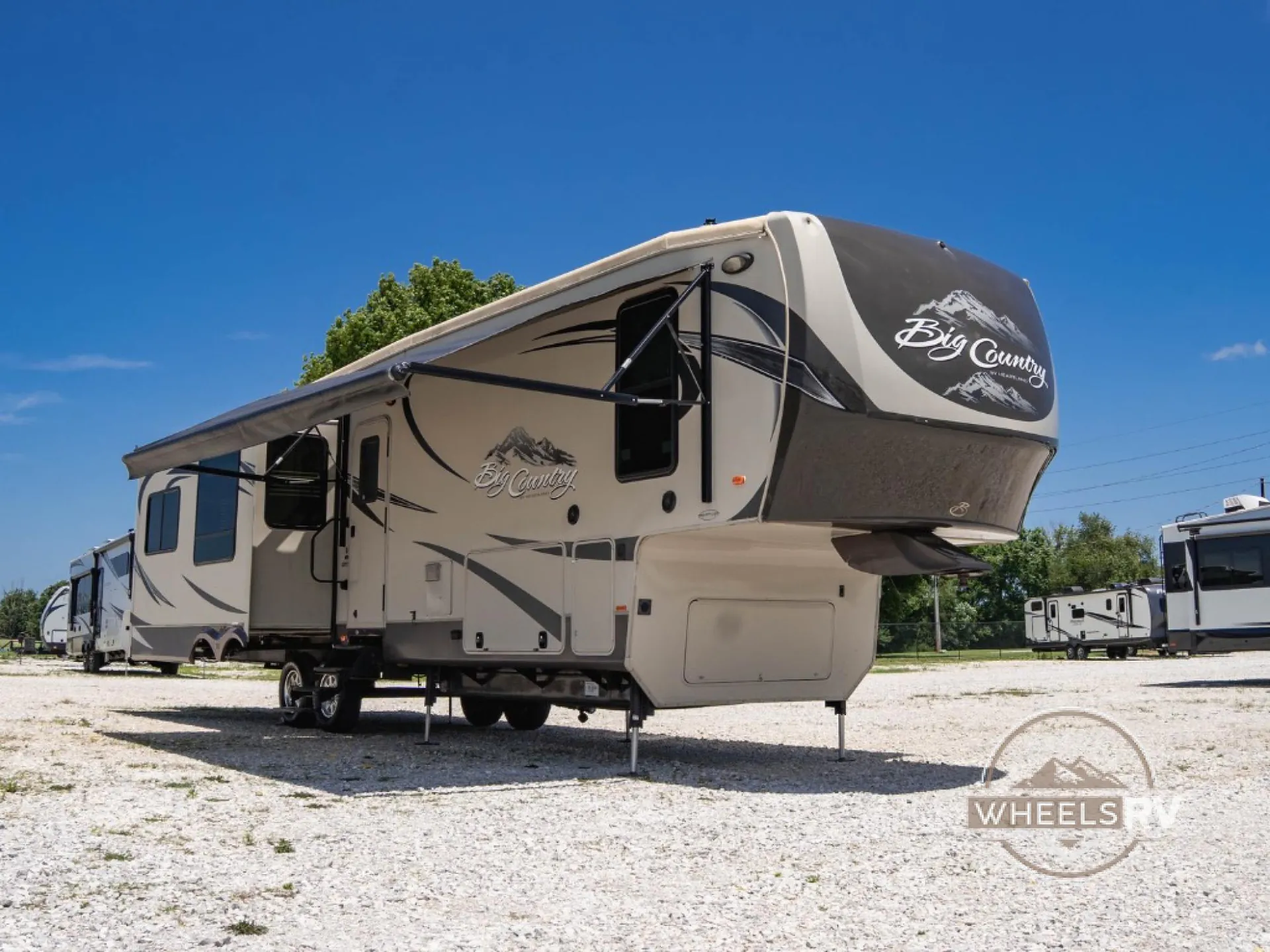 2014 Heartland Big Country 3450TS - Photo 3
