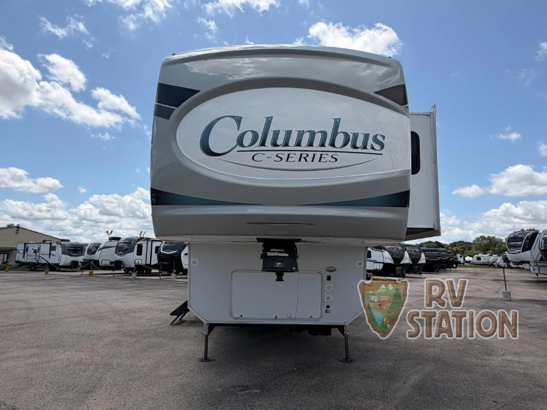 2022 Palomino Columbus 299RL - Photo 4