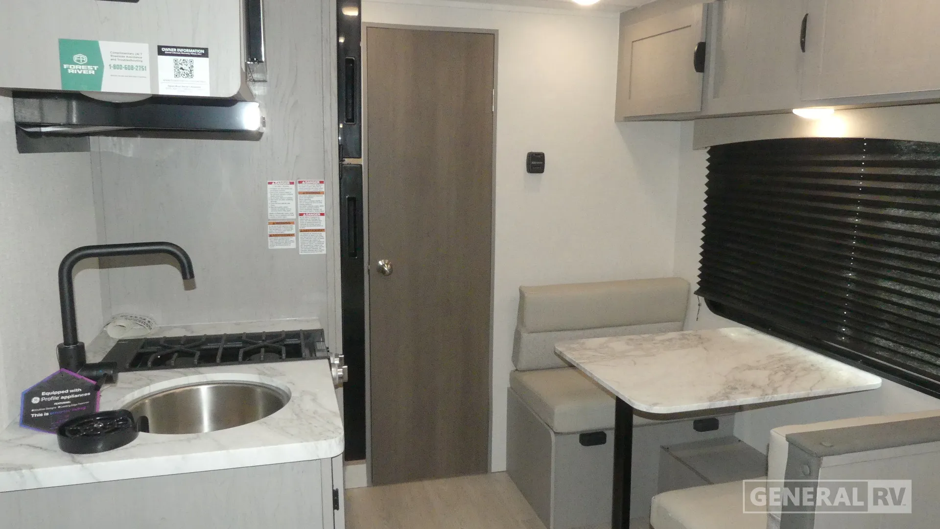 2026 Coachmen Clipper 3K Series 17FQ - Photo 3