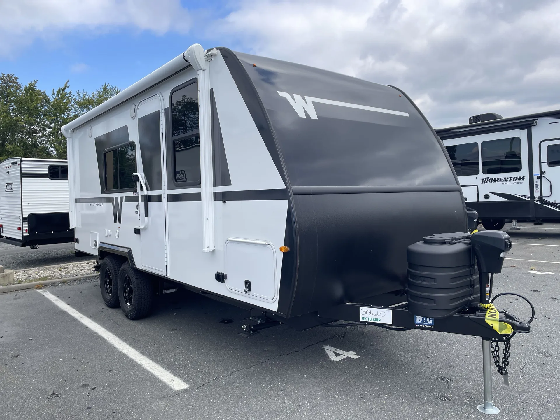 2027 Winnebago Micro Minnie 2108DS