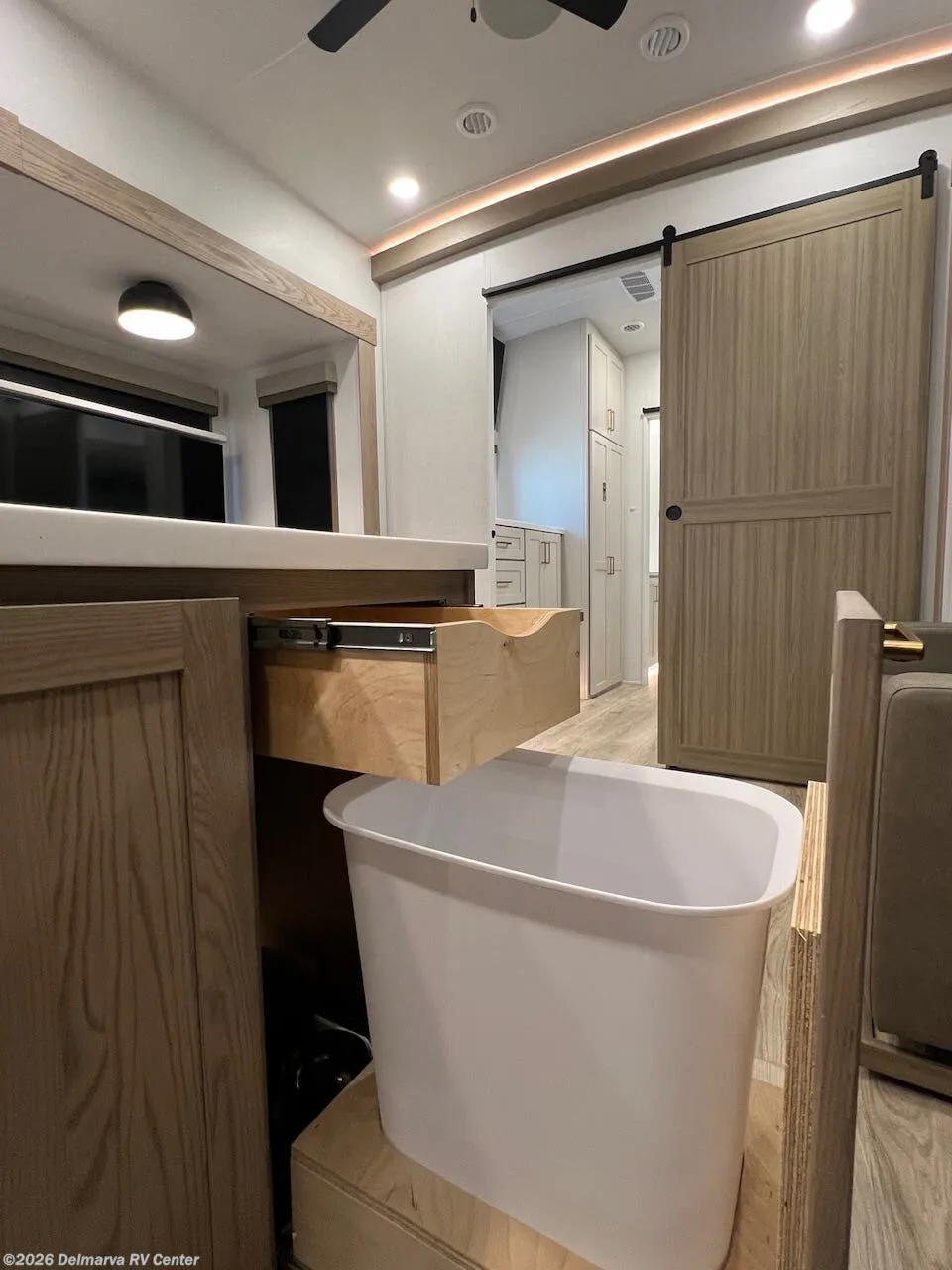 2027 Forest River Rockwood Signature 403SDB, Photos photo 25