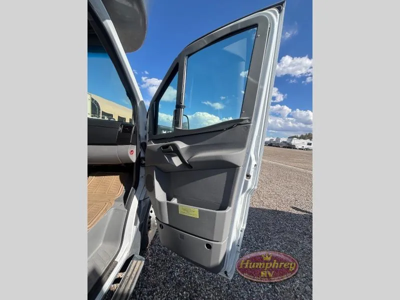 2018 Winnebago View 24D - Photo 4