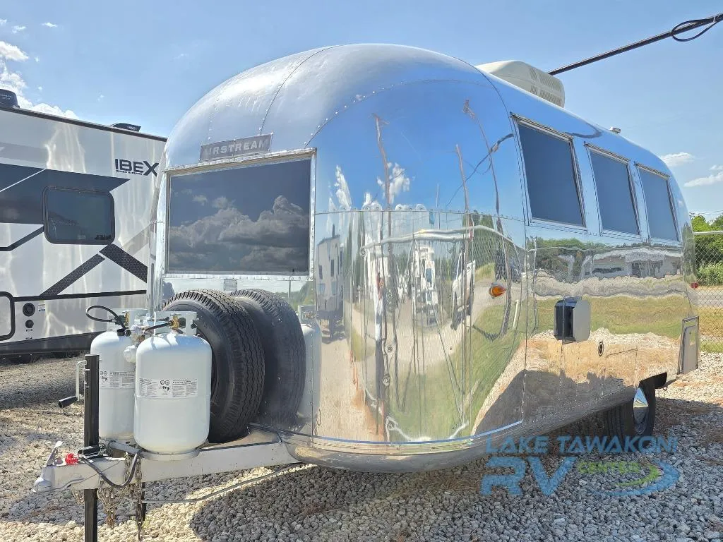 2026 Airstream Airstream Used   Globetrotter - Main photo