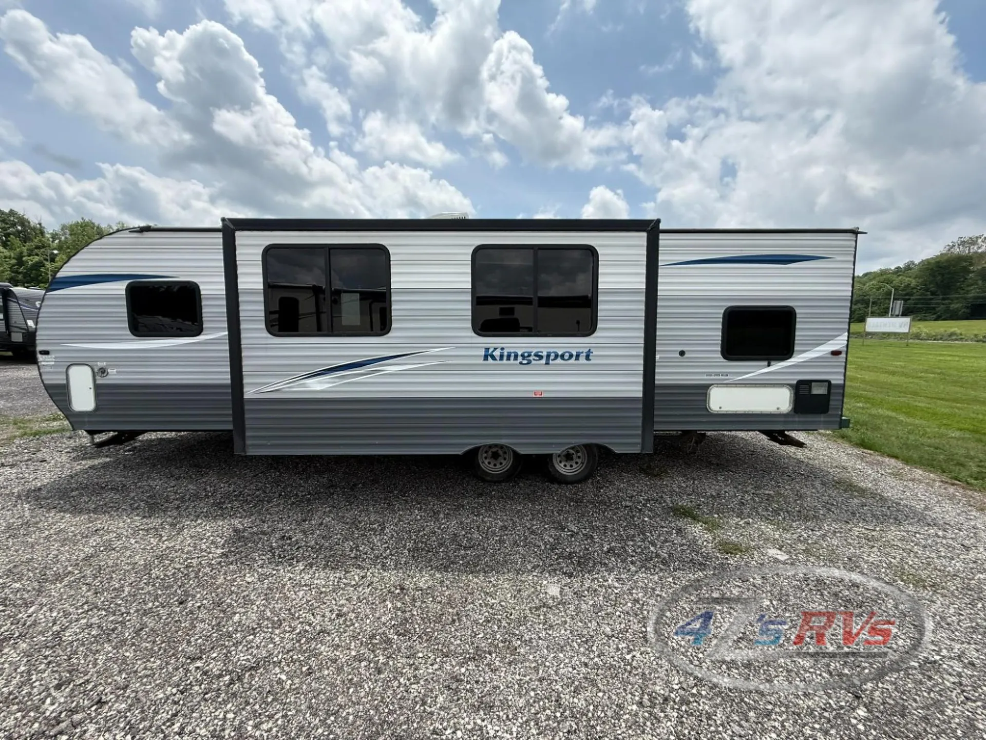 2018 Gulf Stream RV Kingsport Ultra Lite 279BH - Photo 4