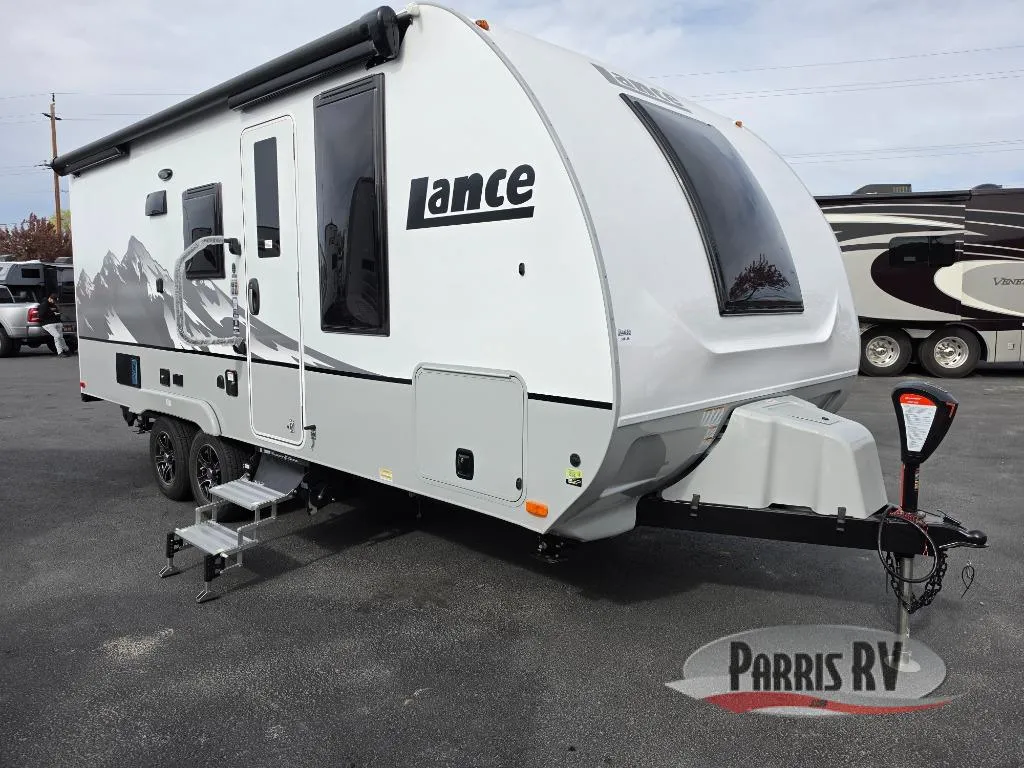 2026 Lance Lance Travel Trailers 1985 - Main photo