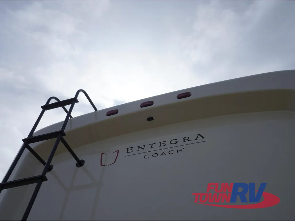 2026 Entegra Coach Vision XL 36C, Photos photo 9