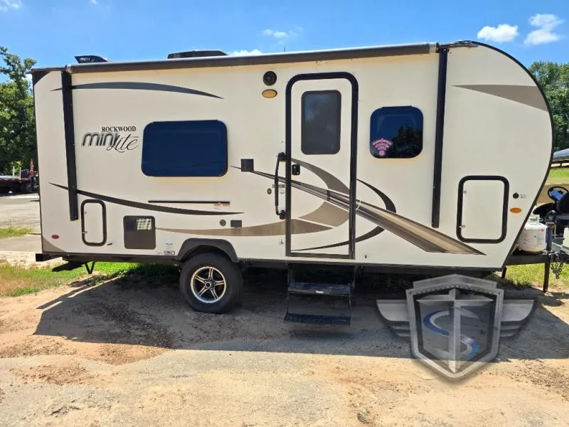 2019 Forest River RV Rockwood Mini Lite Used    1905 - Photo 2