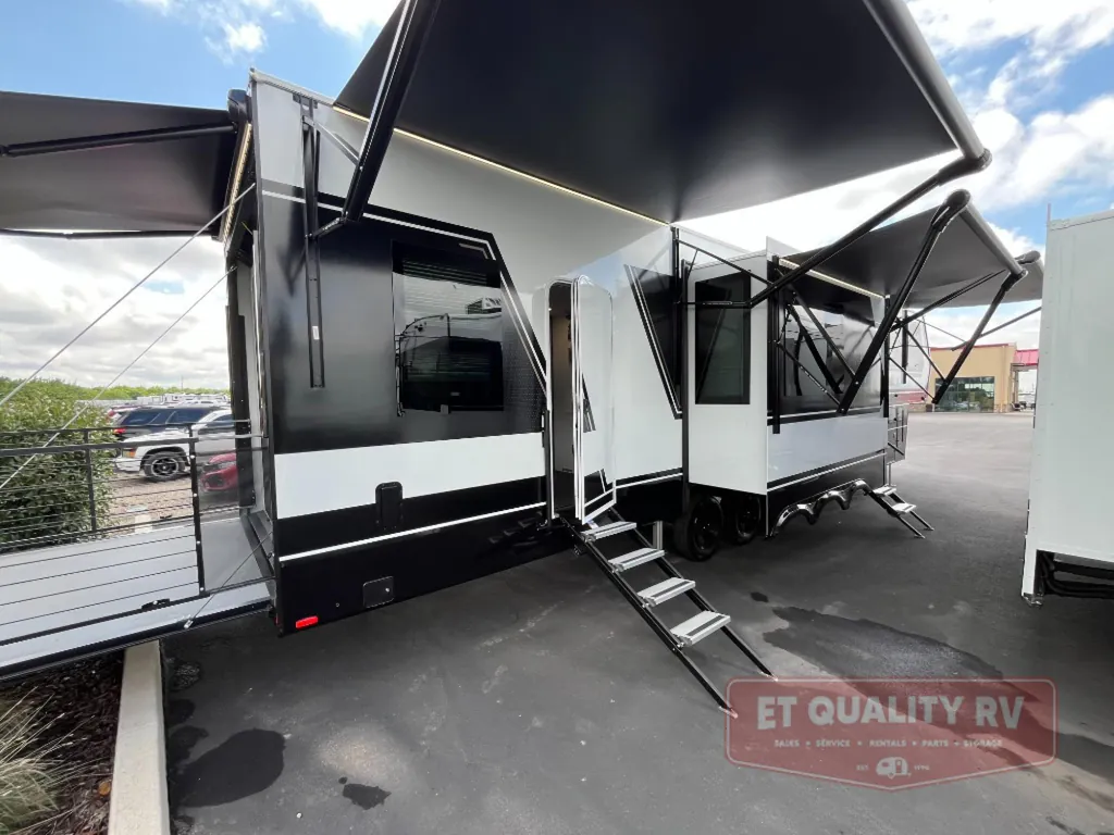 2026 Brinkley Model G 4150, Photos photo 18