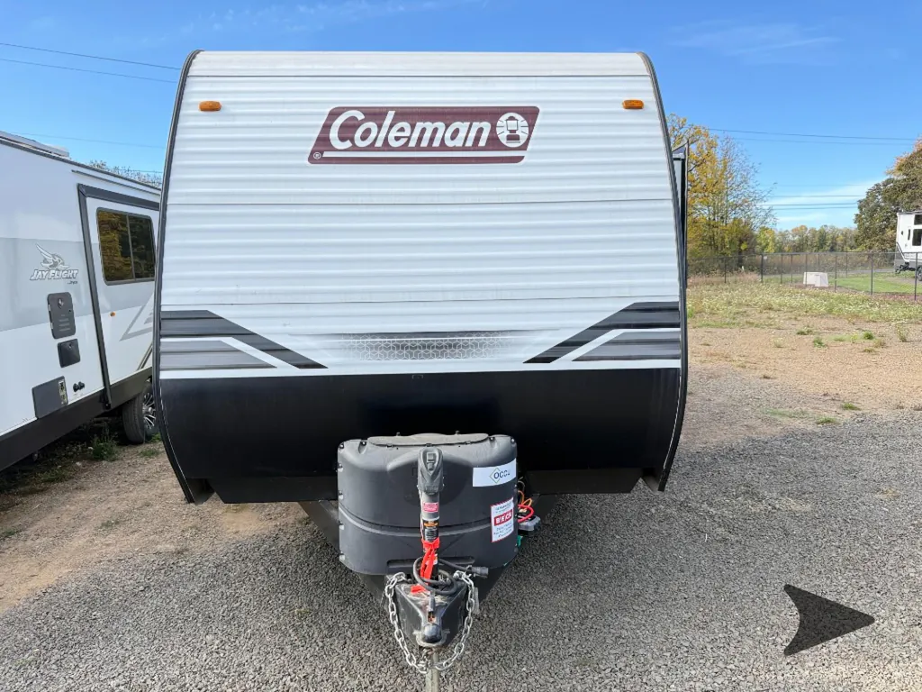 2024 Dutchmen Coleman Lantern 295QBWE, Photos photo 3