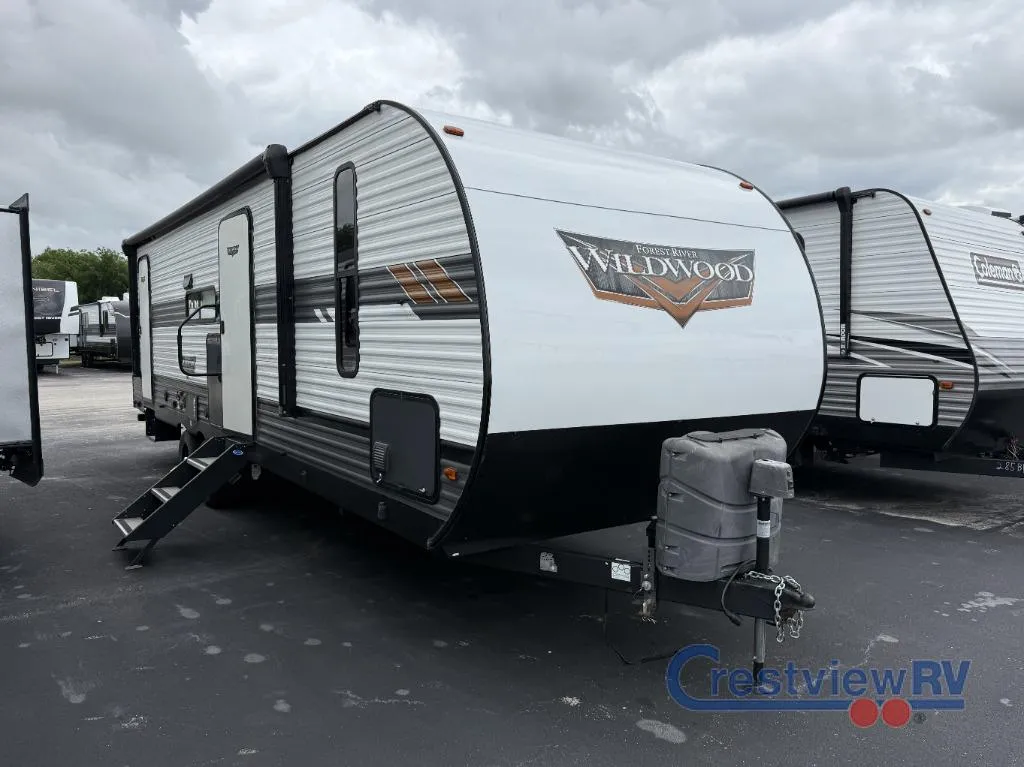 2022 Forest River Wildwood 26DBUD - Photo 3