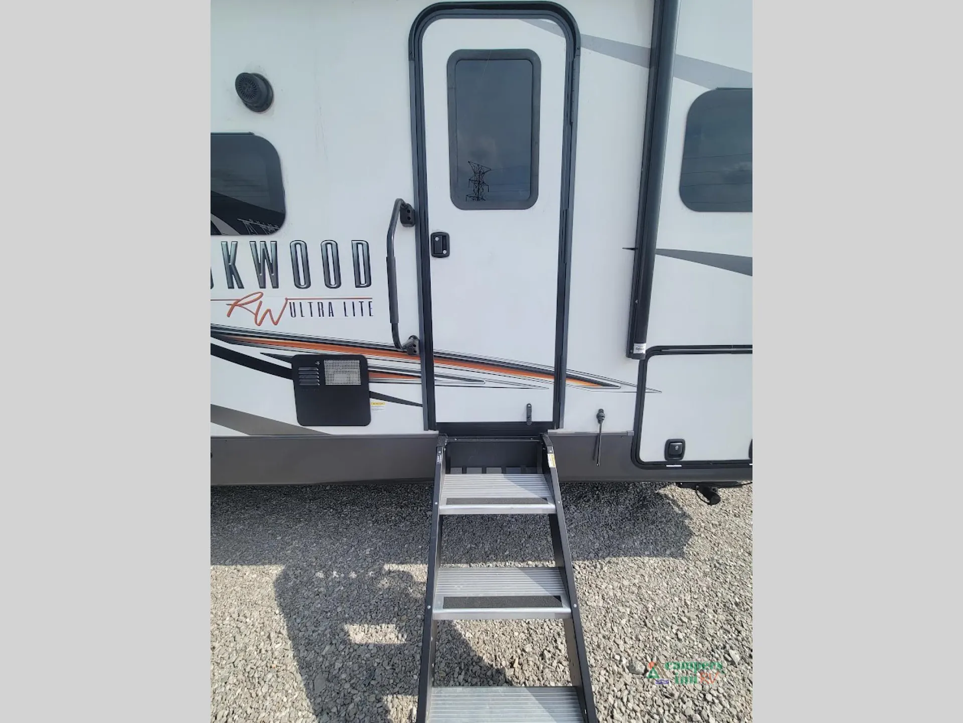 2022 Forest River Rockwood Ultra Lite 2706WS - Photo 4