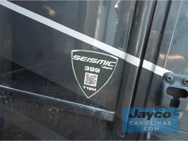 2026 Jayco Seismic 399 - Photo 4