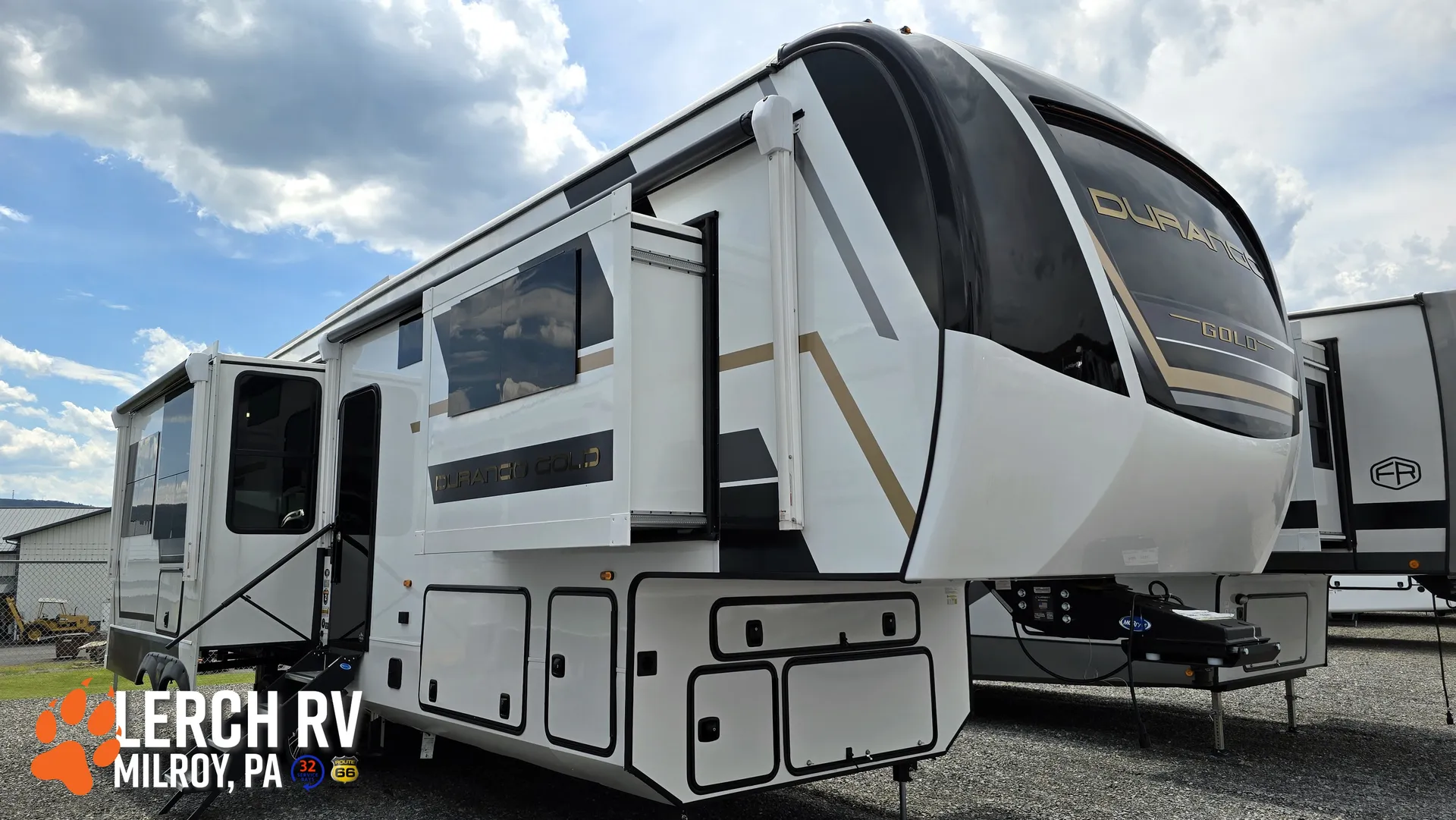 2026 KZ RV Durango Gold G310RLQ - Main photo