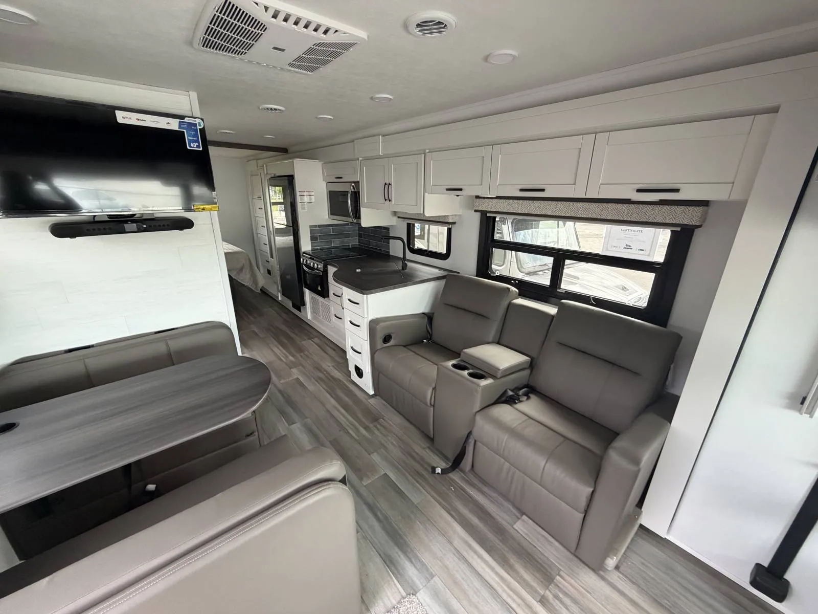 2026 Jayco Alante 29S - Photo 3