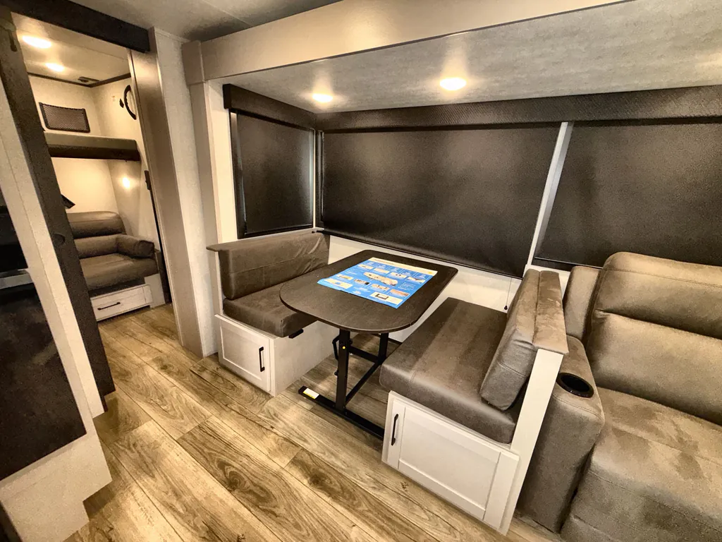 2026 Jayco Jay Feather 29QBH, Photos photo 13