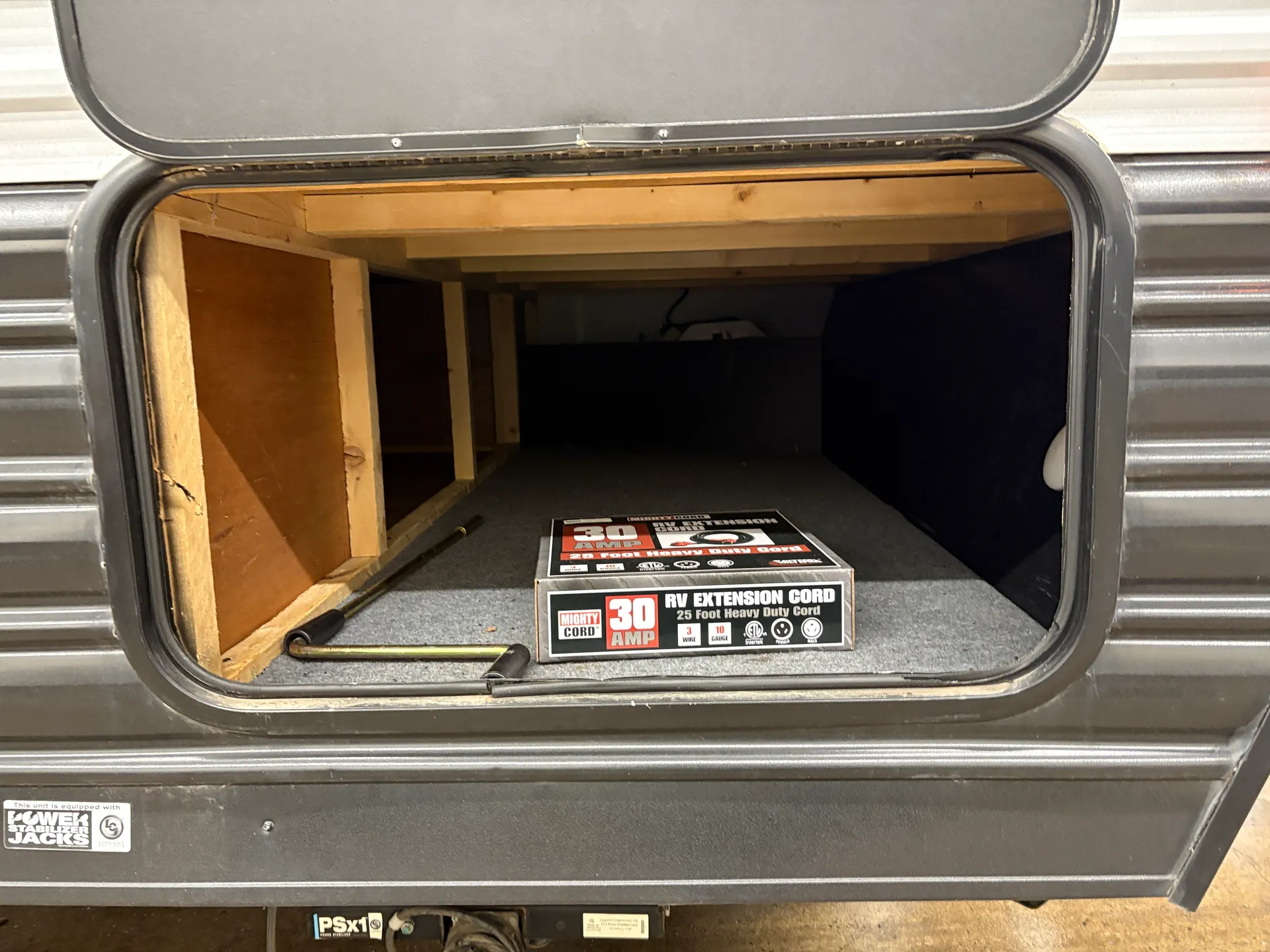 2021 Forest River Cherokee Grey Wolf 29BRB — Photo 6