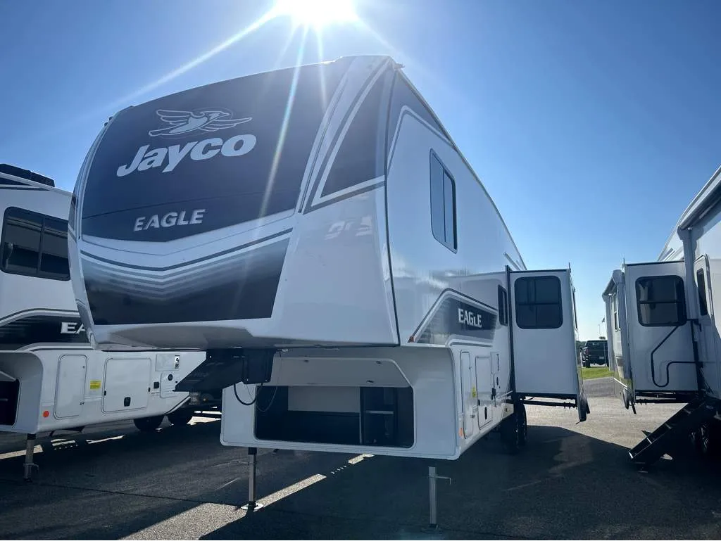 2026 Jayco Eagle HT 29DDB - Photo 3