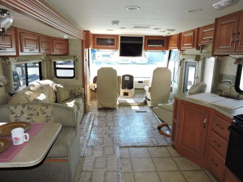 2007 Damon Challenger Used    348 - Photo 4