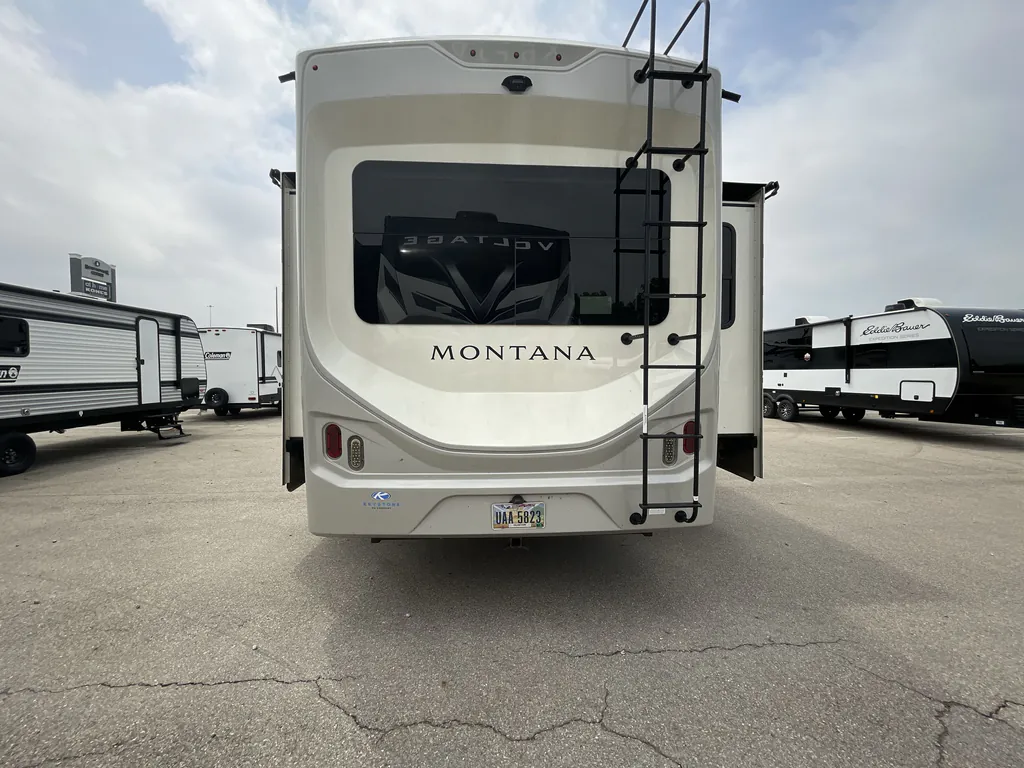 2022 Keystone Montana 3231CK, Photos photo 5