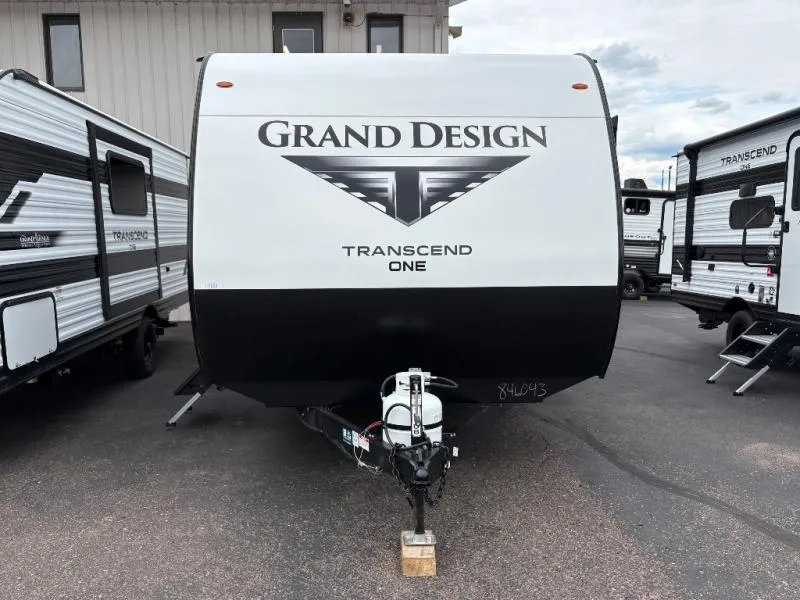 2027 Grand Design Transcend One 161DB - Photo 3