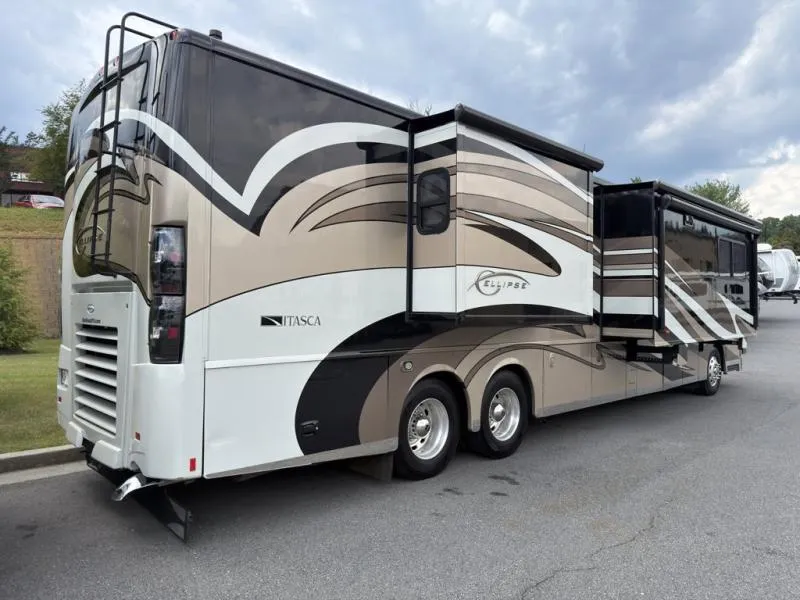 2012 Itasca Ellipse 42QD - Photo 4
