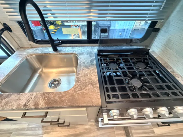 2023 Thor Motor Coach Freedom Elite 22FE, Photos photo 13