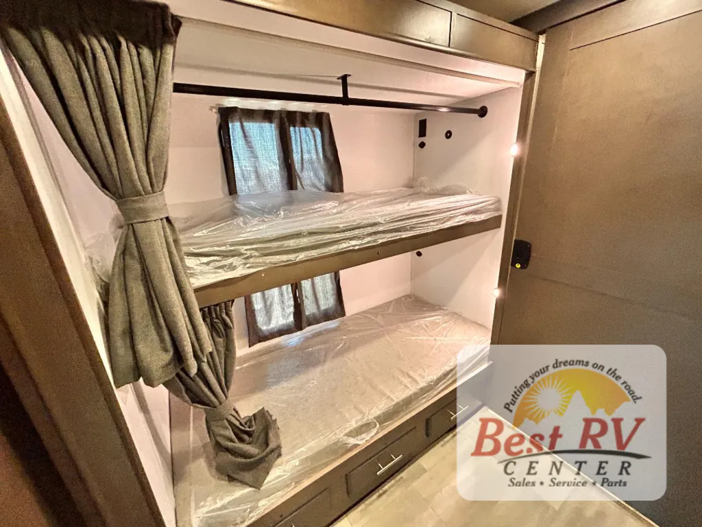 2027 Forest River Georgetown 3 Series GT3 33B3, Photos photo 52
