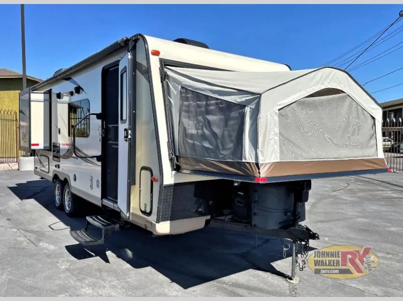 2017 Forest River RV Rockwood 23IKSS - Photo 4