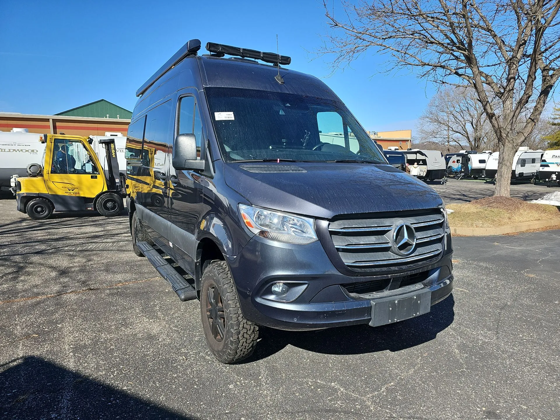 2023 Thor Motor Coach Sanctuary Transit 19LT - Photo 2