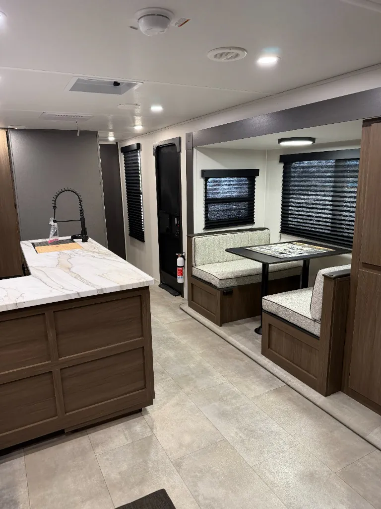 2027 Forest River Tracer 286RL, Photos photo 11