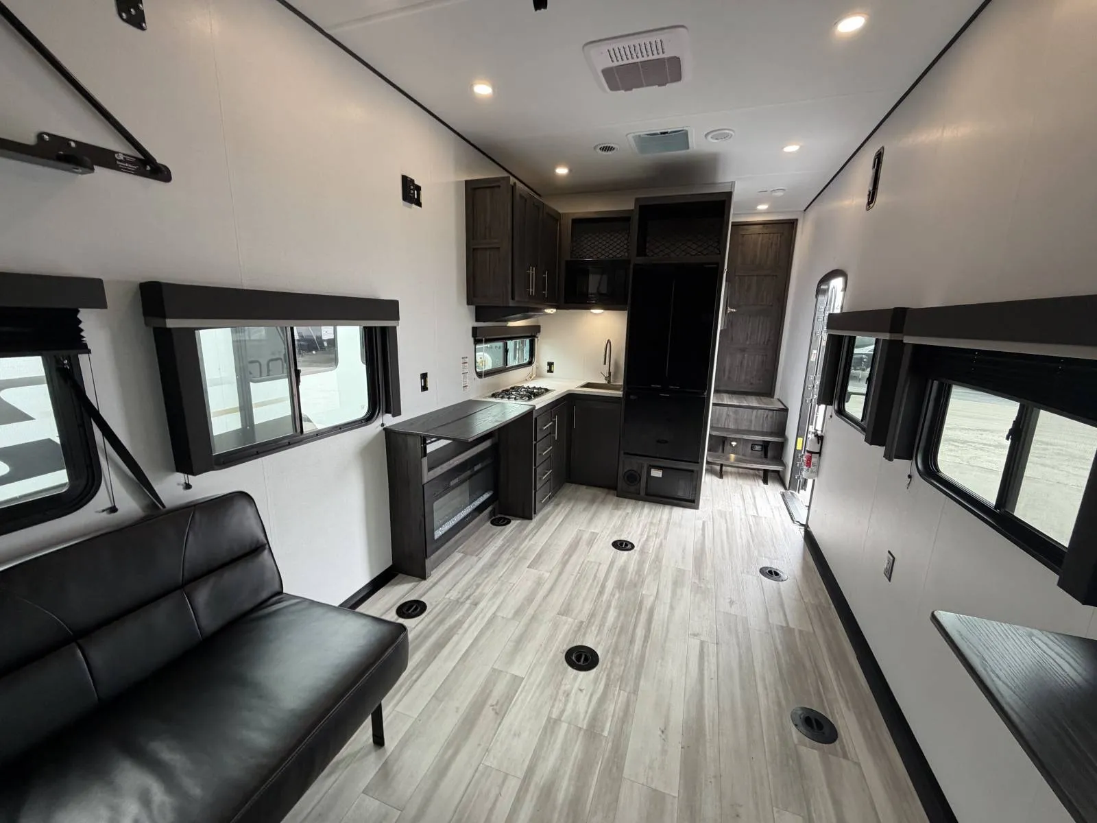 2026 Keystone IMPACT 321LT - Photo 4