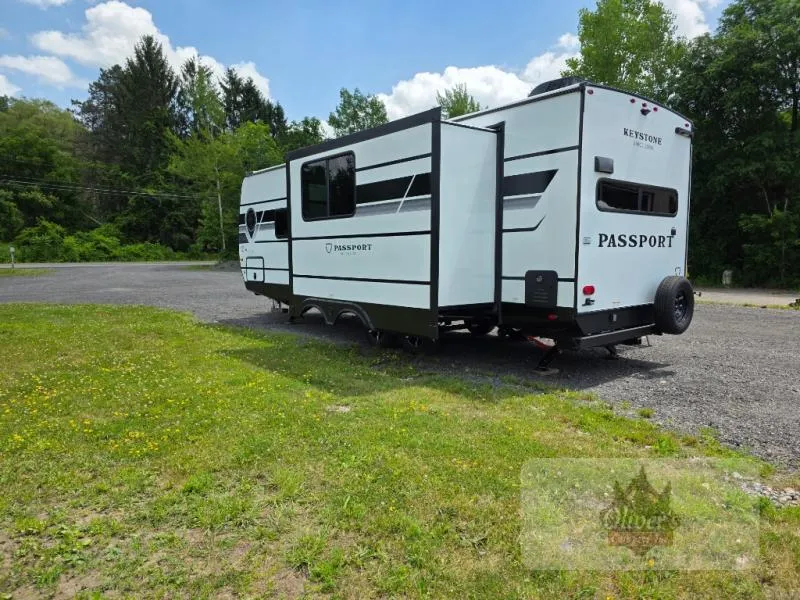 2027 Keystone RV Passport Super Lite 2450RK - Photo 4