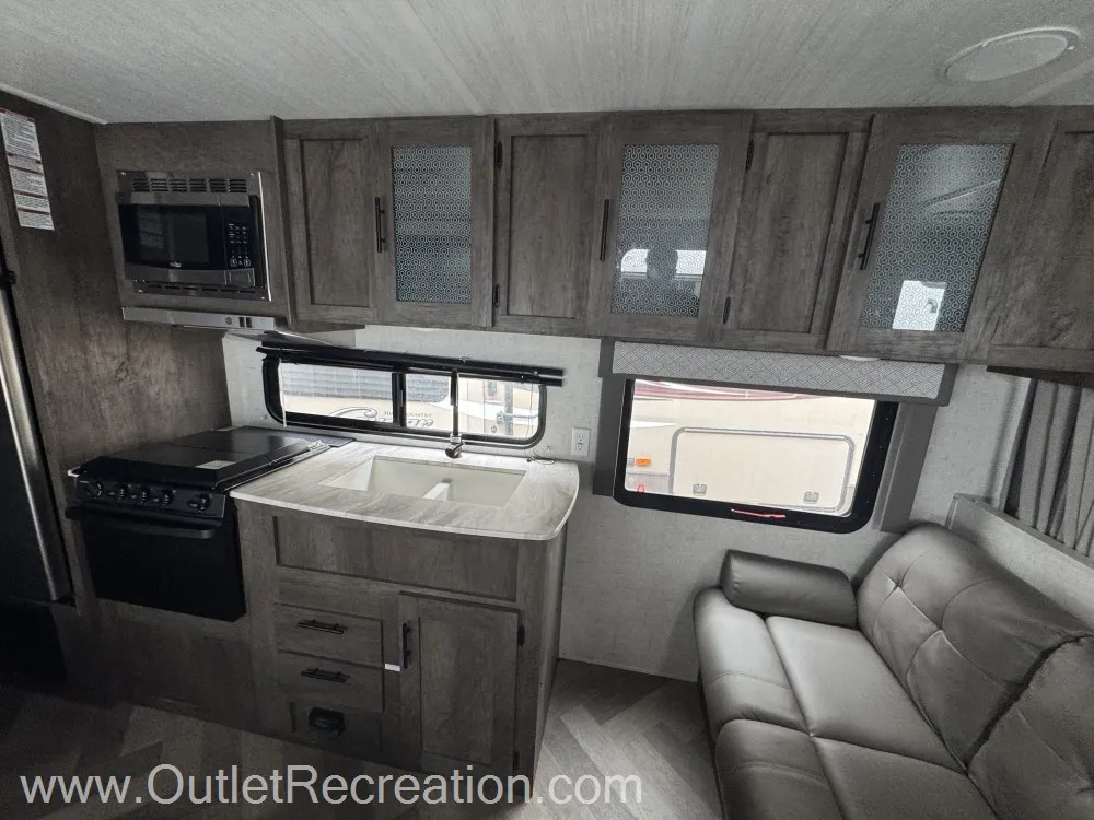 2021 Forest River Wildwood X-Lite 261BHXL — Photo 7