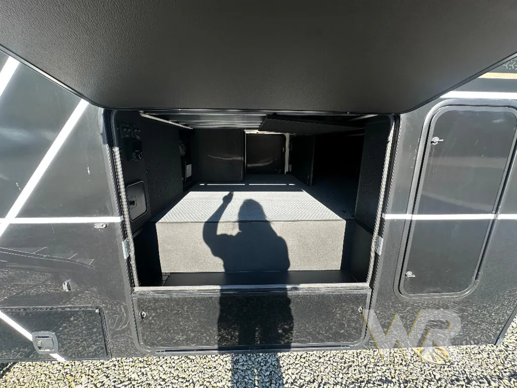 2025 Brinkley Model G 3970, Photos photo 9